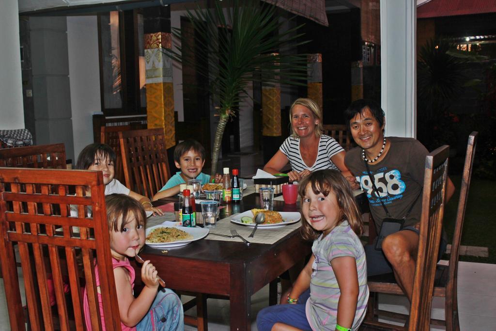 Dangin Mangkalan Homestay Munduk Zewnętrze zdjęcie